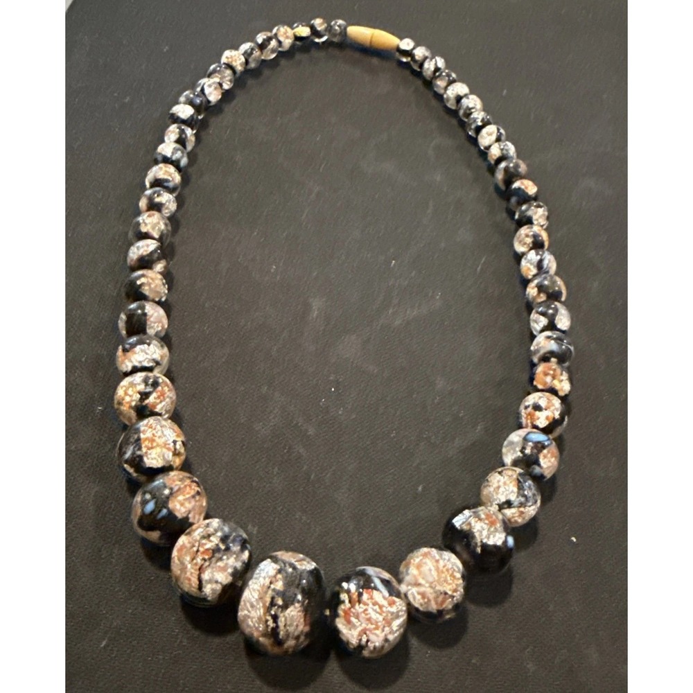 Vintage Foil Flake Acrylic Lucite Bead Strand Necklace Torpedo Clasp
